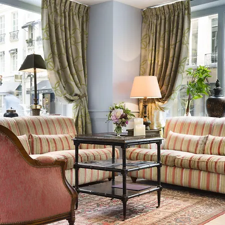 Le Relais Saint Honoré Hotel 4*
