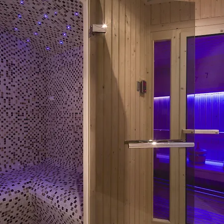 Hotel Le Relais Saint Honoré 4*