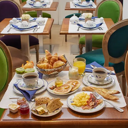 Hotel Le Relais Saint Honoré 4*