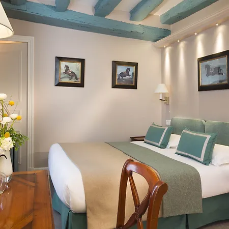 Le Relais Saint Honoré 4*