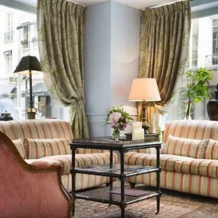 Hotel Le Relais Saint Honoré Parigi