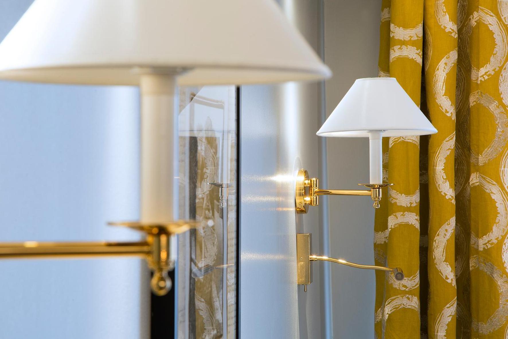 Le Relais Saint Honore Paris