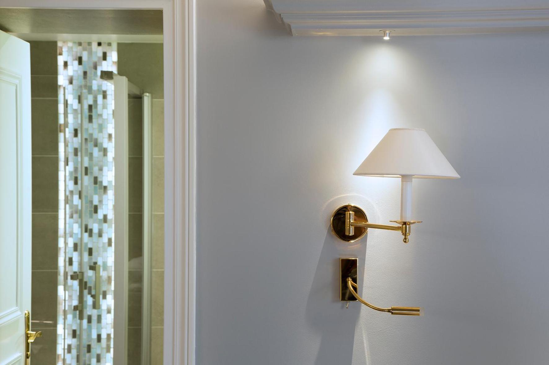 Le Relais Saint Honore Hotel 4*