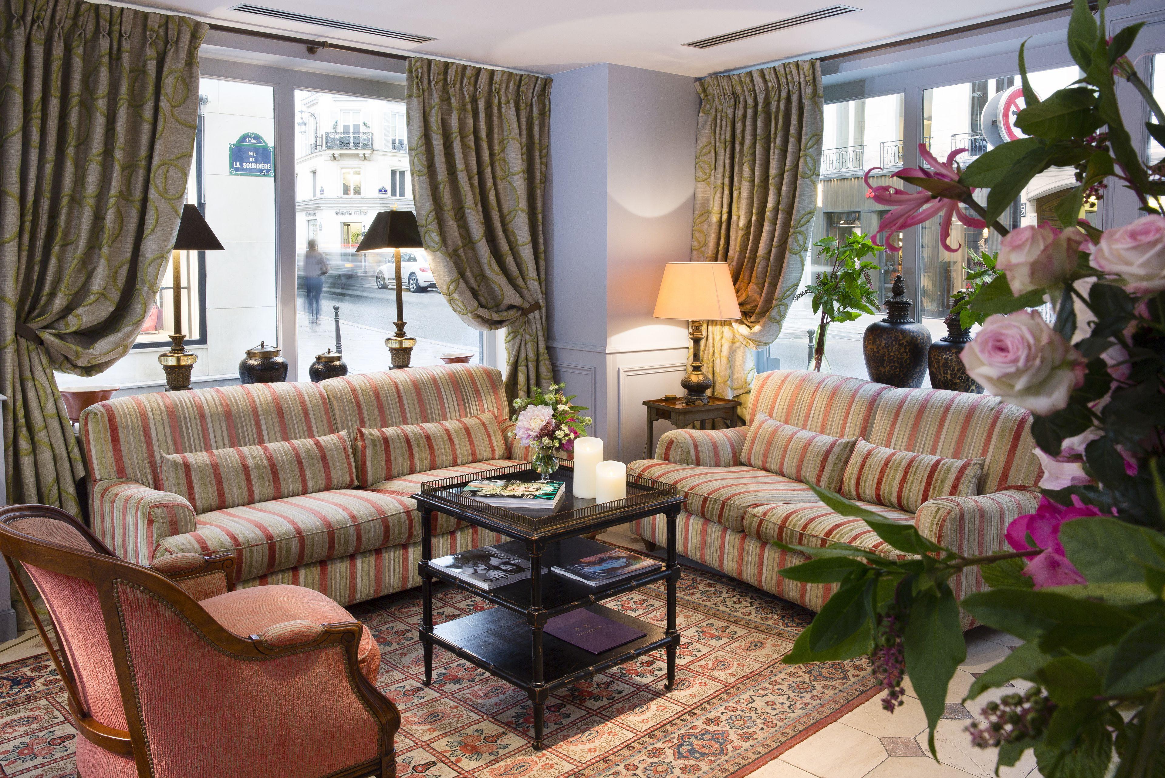 Hotel Le Relais Saint Honore 4*