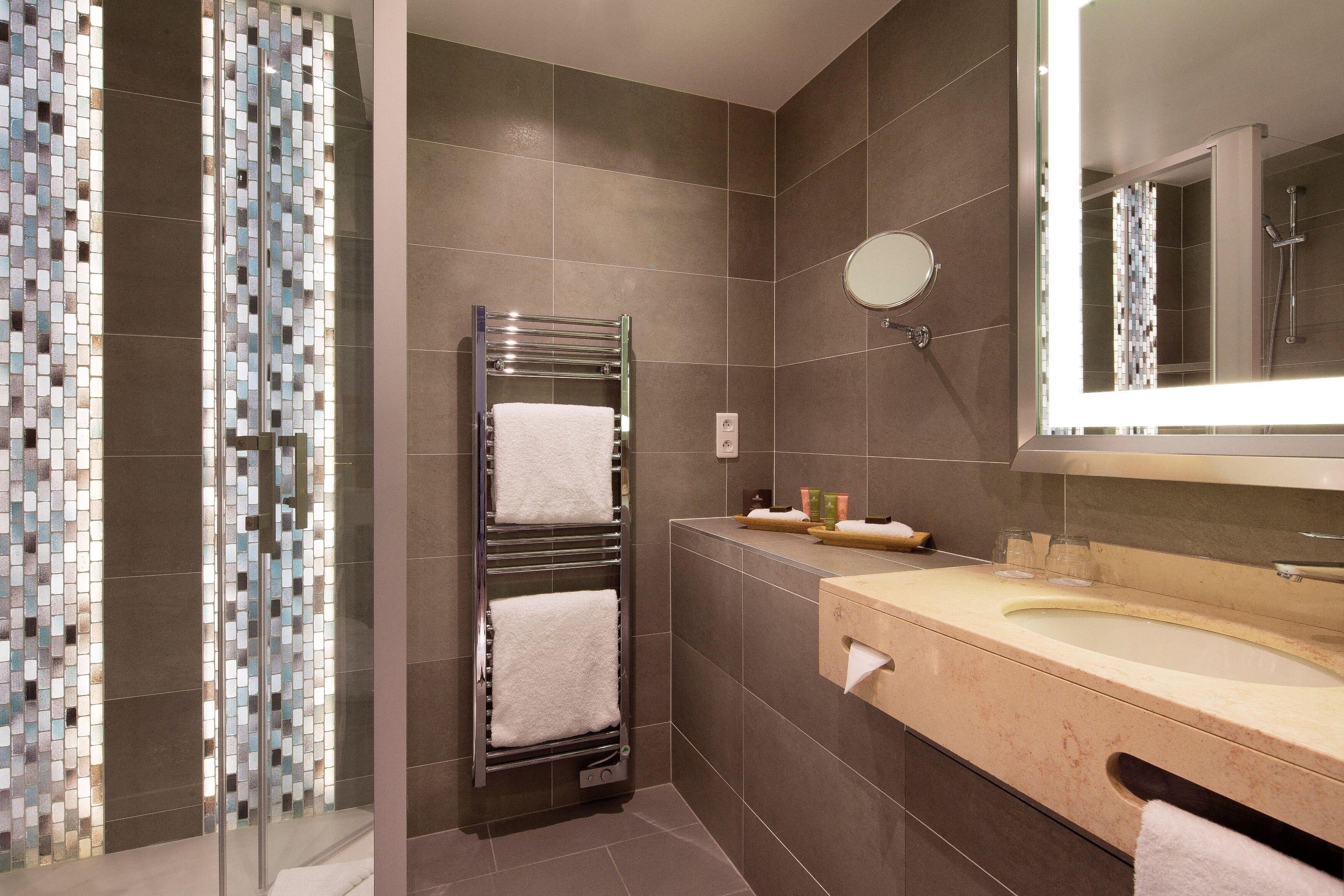 Hotel Le Relais Saint Honore Paris